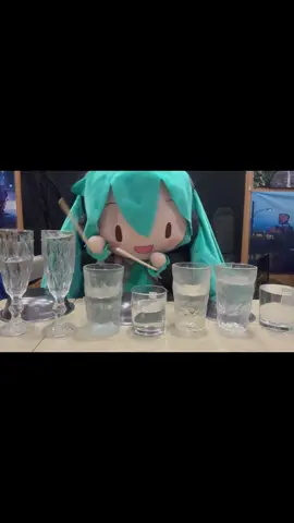 Can ur Miku beat 😎😎😎#miku #hatsunemiku #mikuhatsune #fyp #vocaloid 