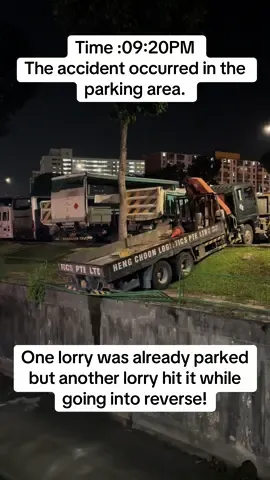 Time :09:20PM  The accident occurred in the parking area. #sg  #sgtiktok 