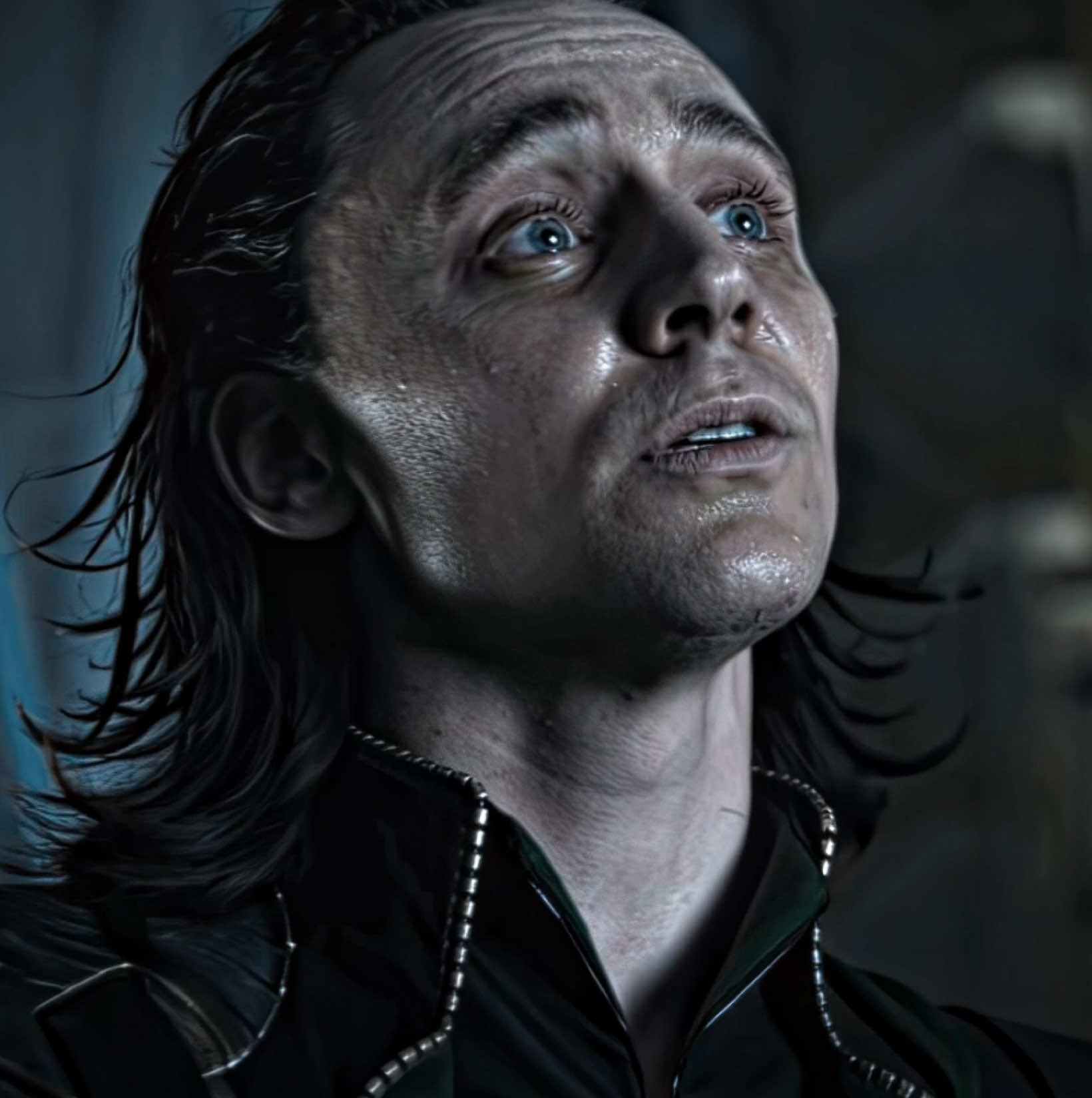 I’m distracted #loki #avengers #tomhiddleston #edit #paparazzi 