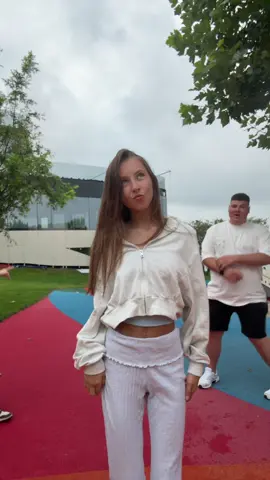 @Darina Lopatsak🐒 @Maryana Lopatsak 