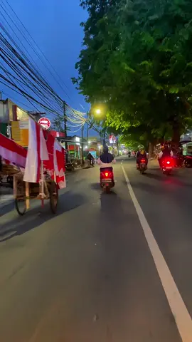 Video2 nya boleh di ambilin buat nostalgia atau bahan content kalian, edit sendiri ya, gausah folow dan gausah izin pasti di izinin semua. Rawa Bambu #view #bekasi #mediaWB #foryou #fyp #sore #kranjibekasi 