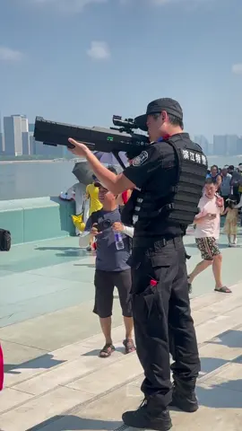 In China, for illegal drone flights are found, law - enforcement agencies may use equipment such as drone counter measure guns and laser anti - drone systems to deal with them Drone counter measure guns can interrupt the connection between the remote control device and the drone by emitting electromagnetic interference waves, forcing the drone to land or return to its original path Laser anti - drone systems, such as the OW5 laser weapon system, can burn the circuit system of the drone.