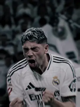 And me🔥 | 🚨GET YOUR FAVORITE JERSEY IN MY BIO🌟 | #valverde #federicovalverde #realmadrid #viral #football 