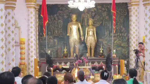 សូមបួងសួងឱ្យបារមីលោកតា ឃ្លាំង មឿង និងលោកជំទាវ ខាន់ ខៀវ តាមជួយបីបាច់ថែរក្សា កងកម្លាំងប្រដាប់អាវុធ និងប្រជាពលរដ្ឋទូទាំងប្រទេស ឱ្យទទួលបានសេចក្តីសុខ សេចក្តីចម្រើន ពិសេសបងៗកងទ័ពជួរមុខ ក្នុងបេសកកម្មការពារបូរណភាពទឹកដី ពីសត្រូវឈ្លានពាន🙏🇰🇭✨ #កម្ពុជា #Cambodia 