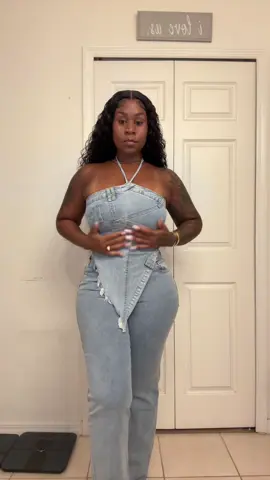 @Fashion Nova snapped with this denim set!! 💙💙 #denim #fashion #tiktokshopcreatorpicks #OOTD #fashionnova #fashionnovajeans #dealsforyoudays #ootdfashion #2pieceset 