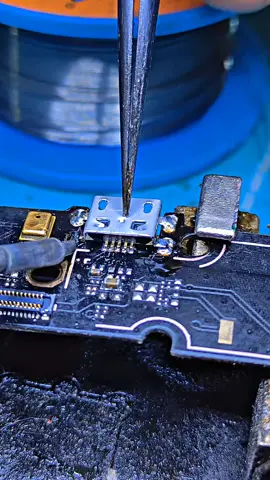 #servicehandphonetemanggung #servicehandphone #servicehp #temanggung24jam #foryoupage  #zeecenter1 