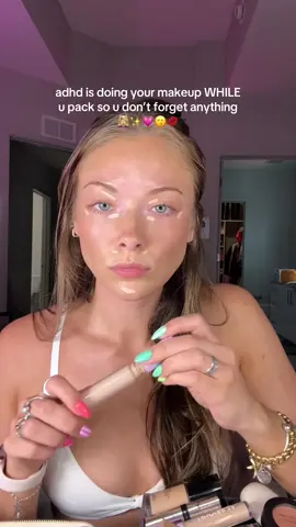 mind u it’s 1am and my flight is in 5 hours ✈️😗 I started mentally doing it halfway thru lol #relatable #makeup #girls #trending 