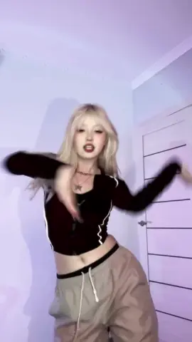 ahsi ashi… #fyp #fpy #dancechallenge #prettygirls #viralvideos #goviral #beauty #fürdich #anim #ashi #japanese #tren 