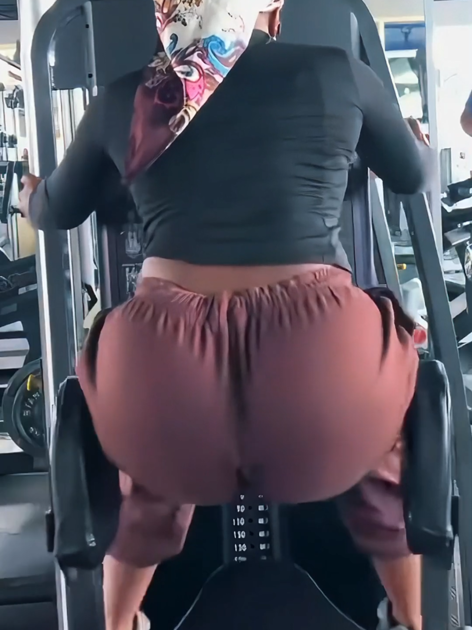 🥵🥵🥵🍑#gym #GymTok #fyppppppppppppppppppppppp 