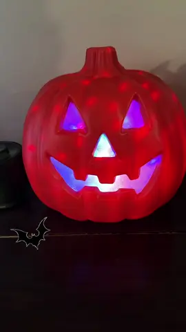 #illuminatedpumpkin #jackolantern #spookyseason #tiktokshopcreatorpicks 
