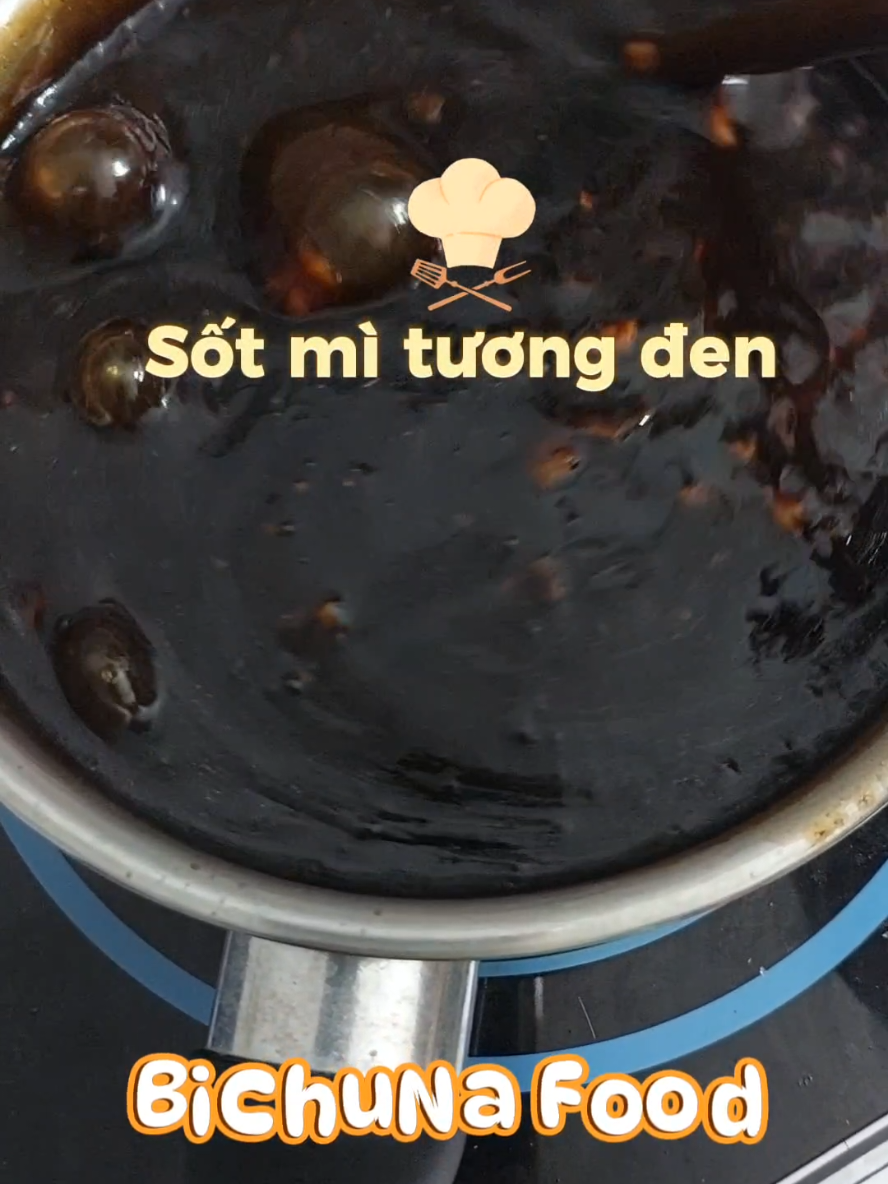 Chuẩn bị sốt để mai bán mì tương đen #xuhuongtiktok #xuhuong #mìtrộnsốtphômai #bichunasandwich #BICHUNAFOOD #mìtrộntươngđen 