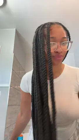 Helmet Head? or Bussssdown? If you got helmet head, get it redone — #fyp #hairtok 