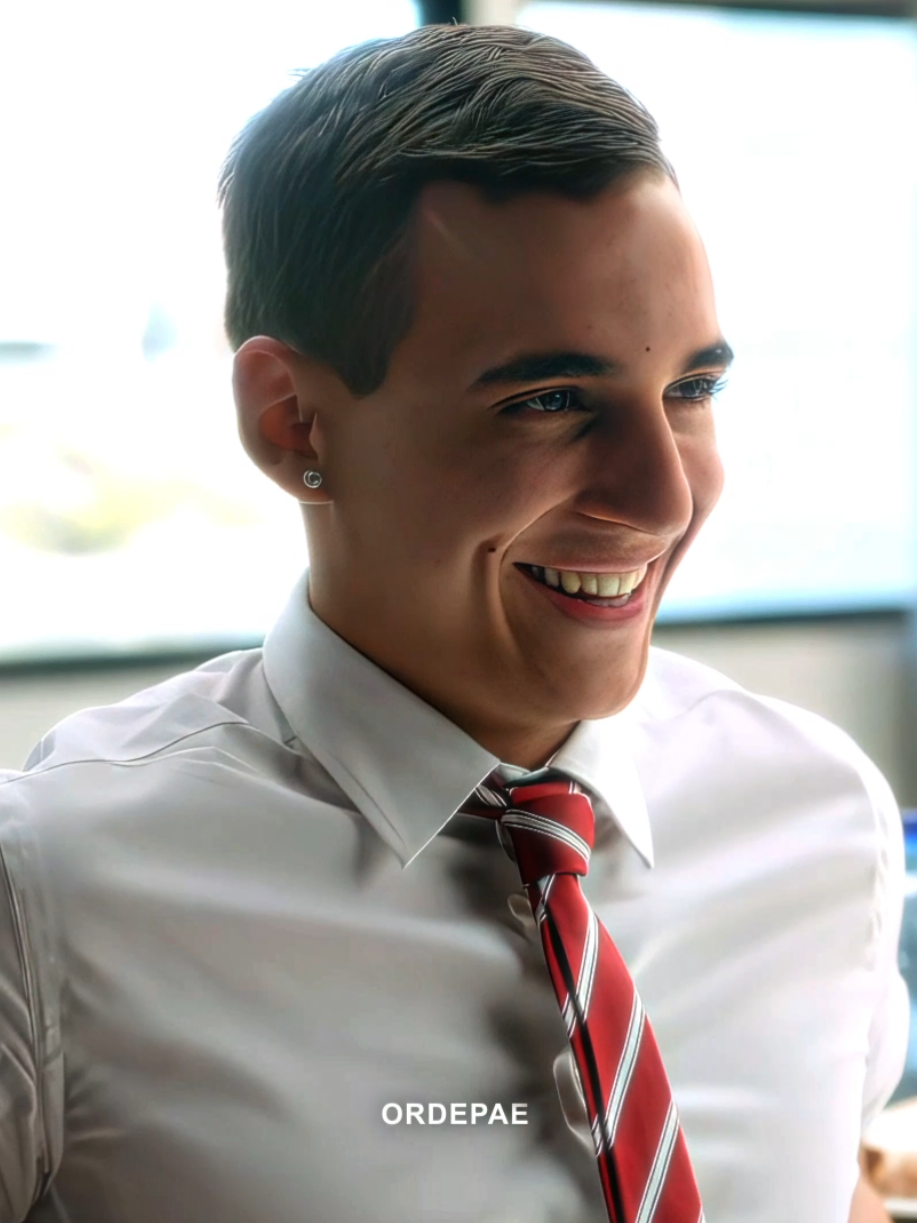 ela só n ficou com ele por medo do quê iriam achar cc: minha 😘 #netflixseries #hottrend #series #elite #elitenetflix #elite4 #elite5 