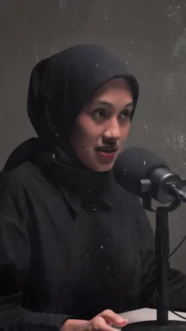 Menikahlah dengan orang yang tepat.  | yt : suara berkelas |  #podcast 