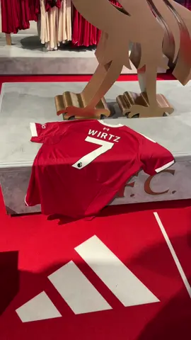 how you feeling about the new number 7, reds? 🔴 #JDSports #JD #LiverpoolFC #LFC #FootballTiktok #PremierLeague  #adidas 