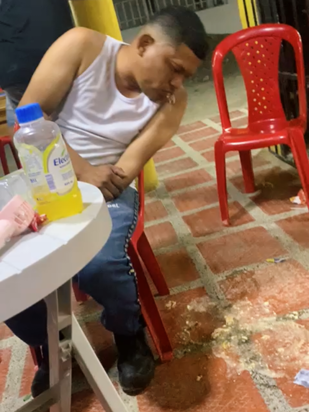 Entonces Bebemos o No Bebemos🍺🙄#videoviral #fyp #music #vallenato #LIVEIncentiveProgram #LIVEStory 