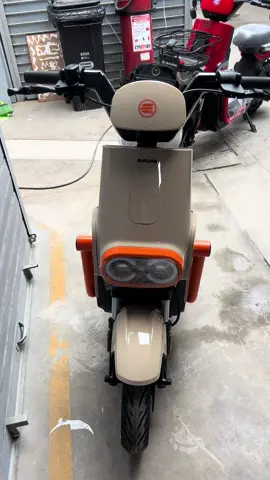 Nuevos modelos en motitos eléctricas 👑🥹 #chamomotos #avenidagrau #saige #scooterselectricos #lima #motoselectricas 