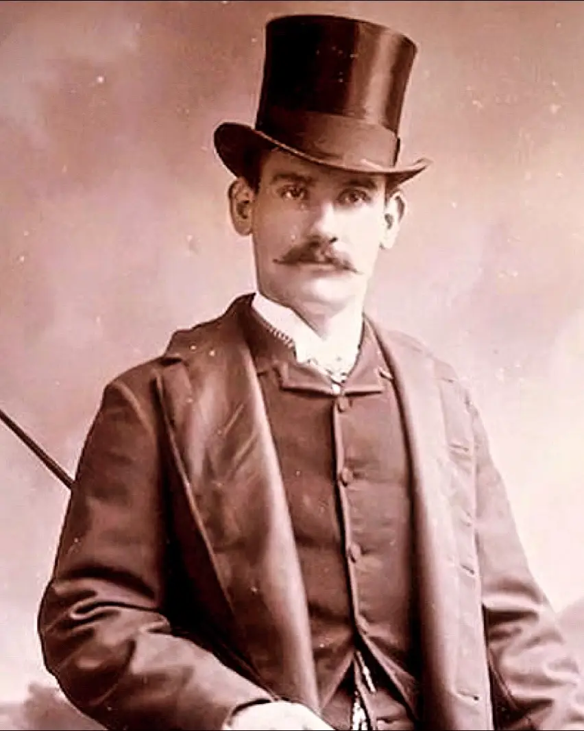 #handsome #hottie #gaytiktok #vintagephotos 