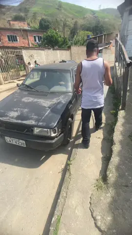 vendi o Fiat uno muito barato num preço excelente