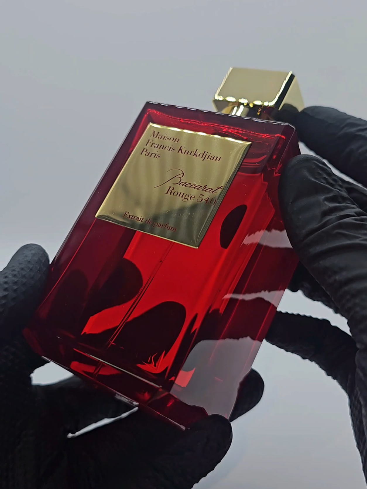 opening a 200ml of Baccarat Rouge 540 Extrait ♦️ #fragrancetiktok #fragrances #baccaratrouge540 #maisonfranciskurkdjian #mfk  #br540extrait #fyp 