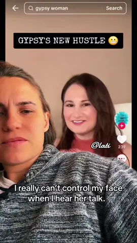 #duet with @𝙻𝚊𝚃𝚒2 #convictedfelon this is her way of begging for money in a “classy way”. #fyp #cringe 