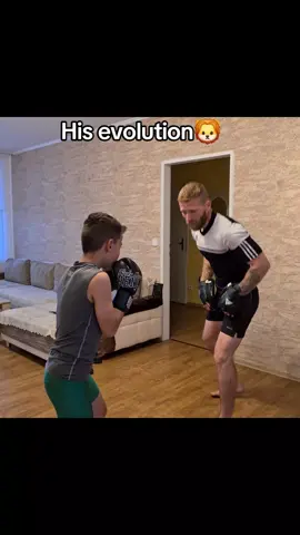 His evolution🦁