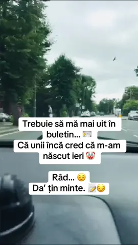 Unii confundă bunul simț cu prostia și tăcerea cu lipsa de replică 😅 E ok… să creadă. Că eu știu. Și-mi amintesc 🤭 Hai cu un duet dacă te regăsești 👇 #g#glumaromaneascaa#autoironieu#umorinteligentd#duetromanescp#postareamuzantar#reelsfaraexplicatiiz#zambetulzileivoicelessreels #smileforyou  #💜 