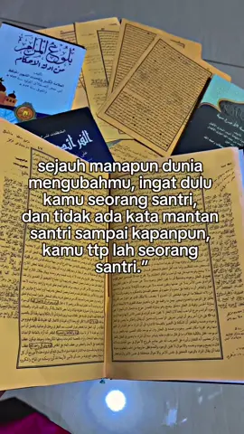 Kangen masa mondhok☹️🥺🥹#ngajibareng #kitabkuning #kenangan #pondok #masanyaudahhabis😌 #rindu #kardur24jam 