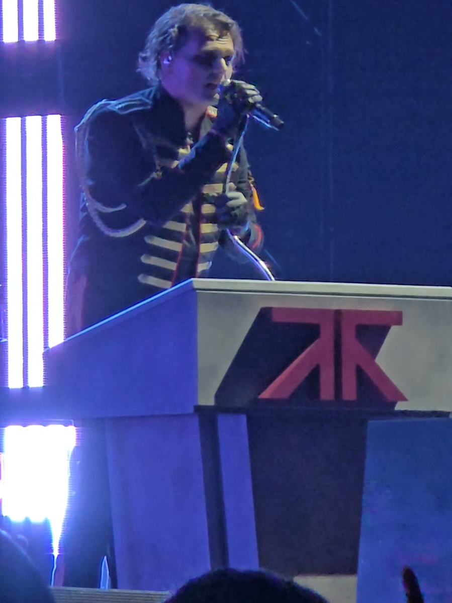 There is no album I've listened to more in the last two decades than Welcome to the Black Parade by My Chemical Romance.  So, it was an absolutely unforgettable experience to be able to take my son to see this show in LA. #mcr #fyp 