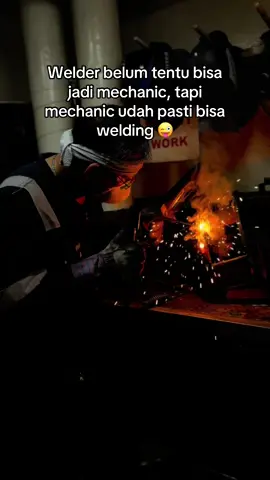 Seorang mechanic harus menguasai engine maintenance, mesin bubut dan welding. Mau heran tapi ini teknik 🗿 #fyp #pelautindonesia 