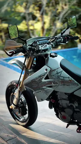 The only one thing you do for fun in life 🫣🤍✨         #drz400sm #fyp #froyou #viral #gampahaඅපි🌺 #bikelife 