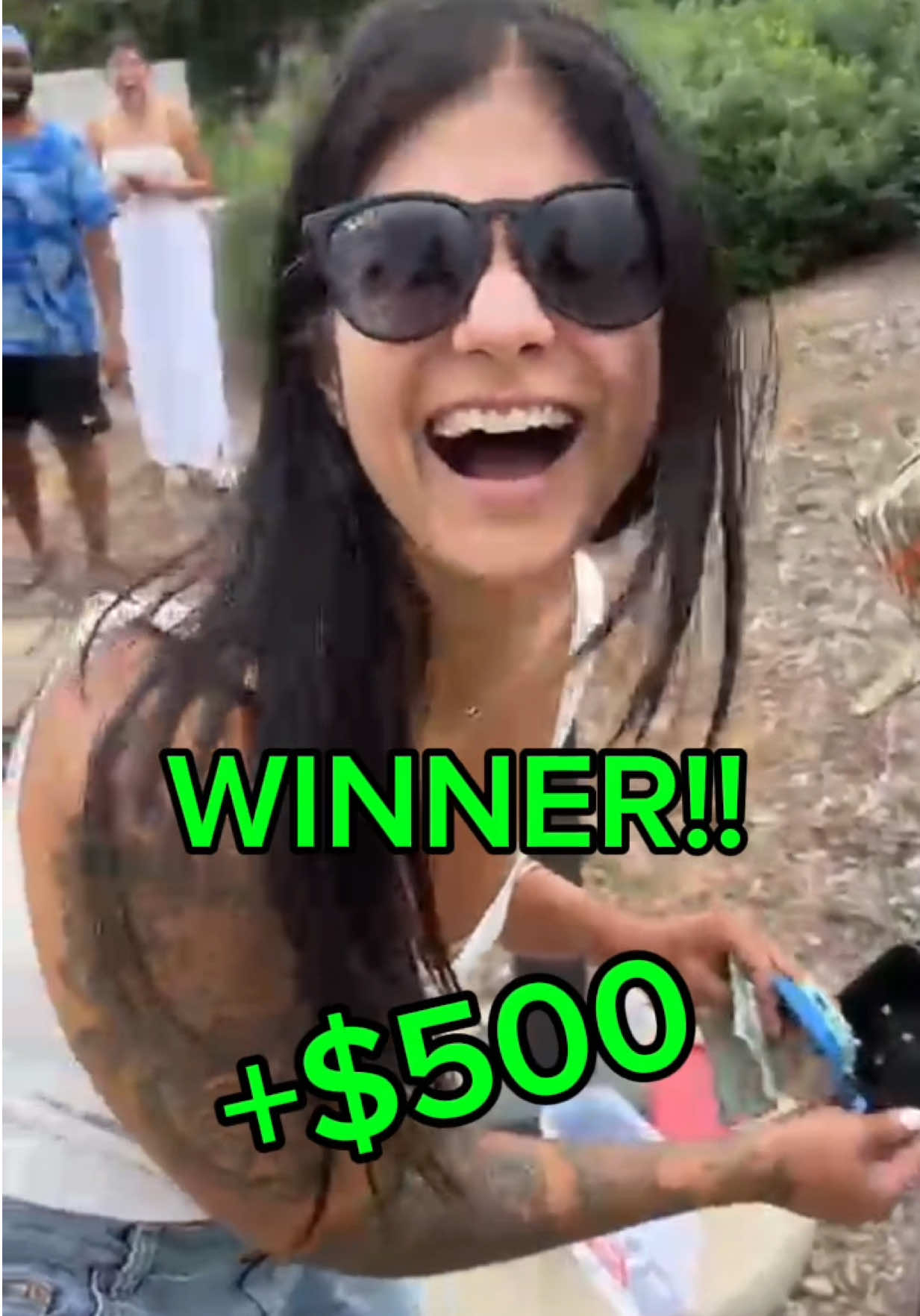 $500 drop in Nashville got a little heated 👀 Not gonna stop us though we have another $500 drop TONIGHT #money #hunt #game #cash #prize #win #cops