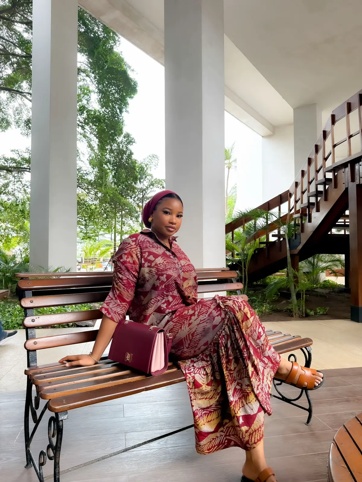 Everyone deserves a beautiful life, but my babe deserves me😉 👗: @Fauzia Hassan  #trendingvideo #goviral #foryoupage #grwm #adiredresses #fyp #goviral 