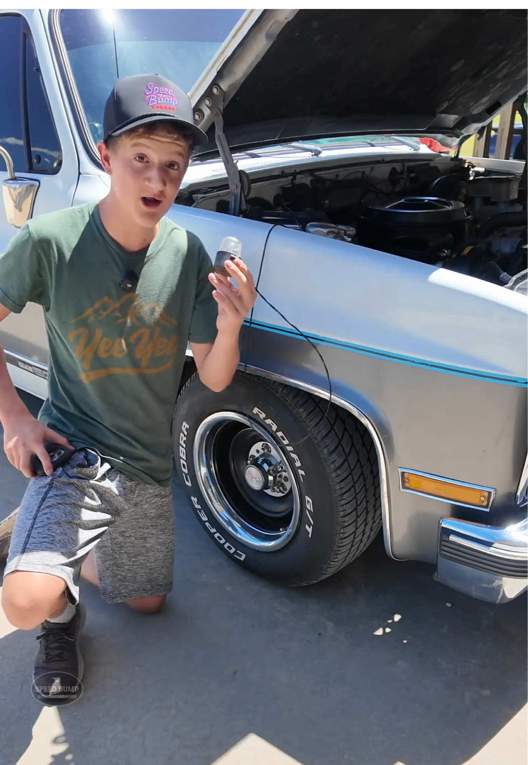 🛻 Hidden Gems 🔦 #squarebody #junkyard #abandoned #forgotten #junkyardjack #rancherokid #cleftstrong 