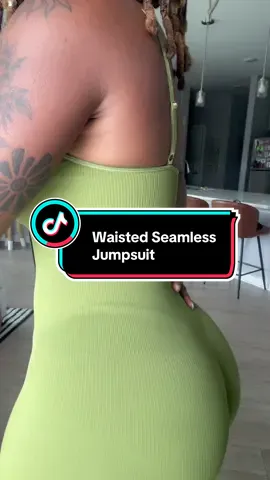 This green 😘😍😘 #TikTokShopCreatorPicks #TTSFashionfam #TikTokShopBacktoSchool 