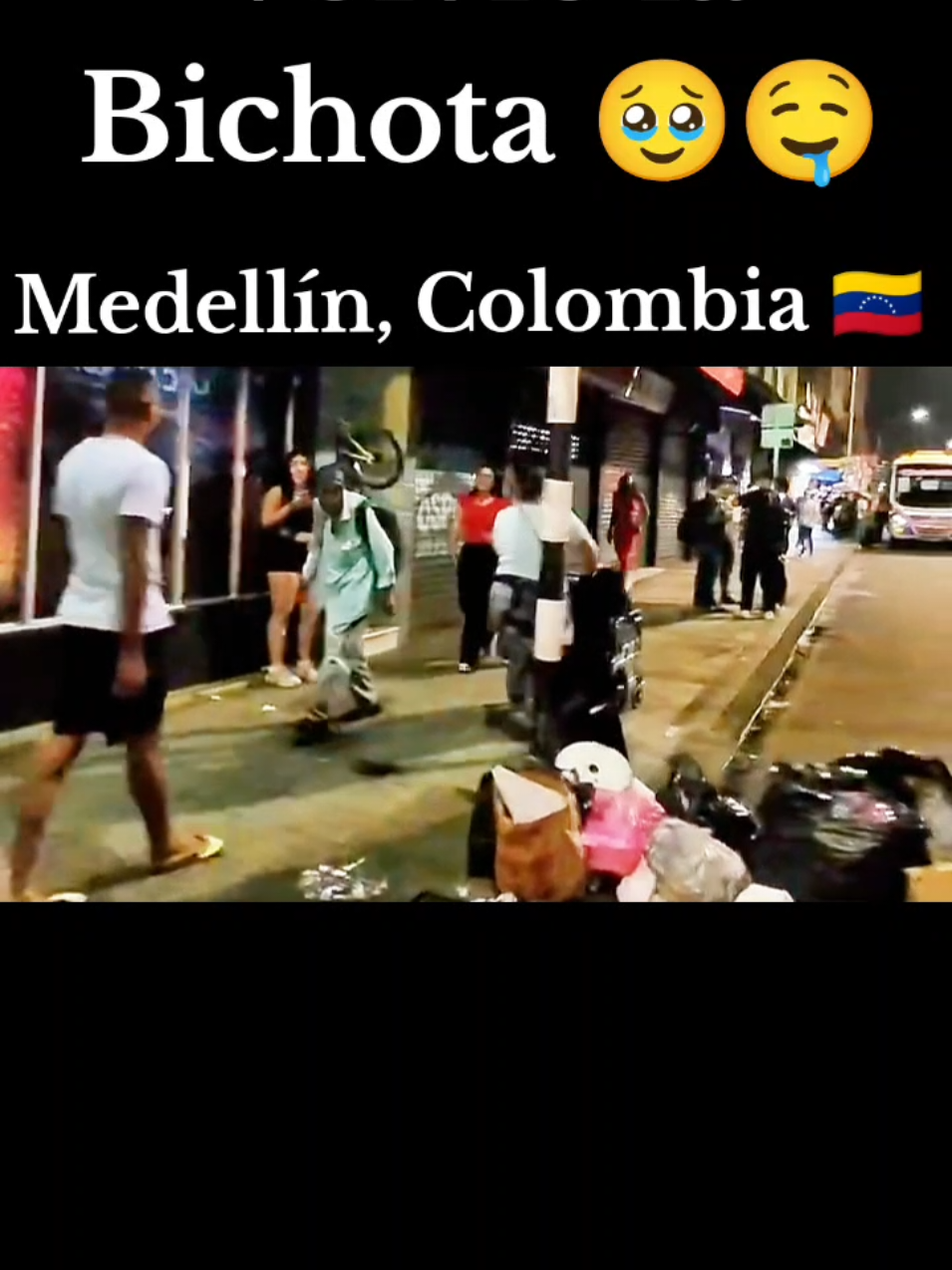 Sábado en el centro de Medellín, Colombia 🇻🇪.  . . . . . . . . . . . . . . . . l #parati #fyp #colombia #venezuela #mexico #peru #lima #cartagena #cali #medellin #bogota #colombianas #venezolanas #lima #madrid #Ecuador #españa #estadosunidos #Miami #California #nuevayork #caracas #panama #chile #Peruanas #caracas