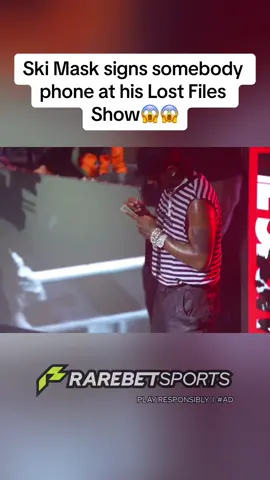 naw who ever got the phone sign better not lose that😐😐 #rapper #skimasktheslumpgod #clip #autograph #trending #blowthisup #follow #repost#fyp #fypシ゚viral #xyzbca #zxybca 