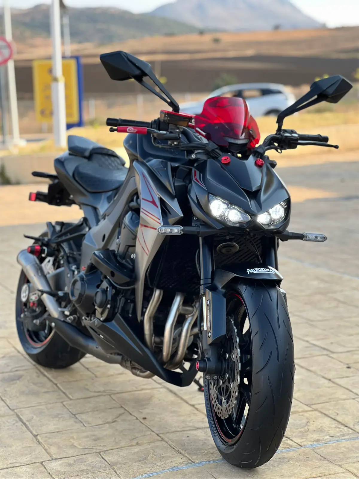 Z1000 2019 fin série  ✅ Machi 14000 réel  ✅état 10/10  ✅Mafihch khbich mafihch 3wada ✅ Double dossier double clé  ✅Safi les papiers t3 la maison  ✅fih: - Kit complet  - Cache radiateur  - Tombloc  - VSR option  - Gabda t3 réservoir  - 2 milines inox  - 2 ACRA gp d'origine - Mode lege contrôle  - Les pneus les deux delop t3 la maison. 0558940622 #tmax530dx #tmax530 #tmax #tmaxironmax #tmax560 #casablanca #sh125sport #sh125i #125cc #sh300i #sh300smart #casablanca #tangerang 