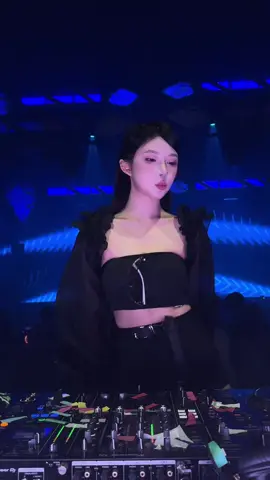 #minhvu37quyhop99 #djchina #gaixinhtiktok #douyinchina #quyhopnghean 