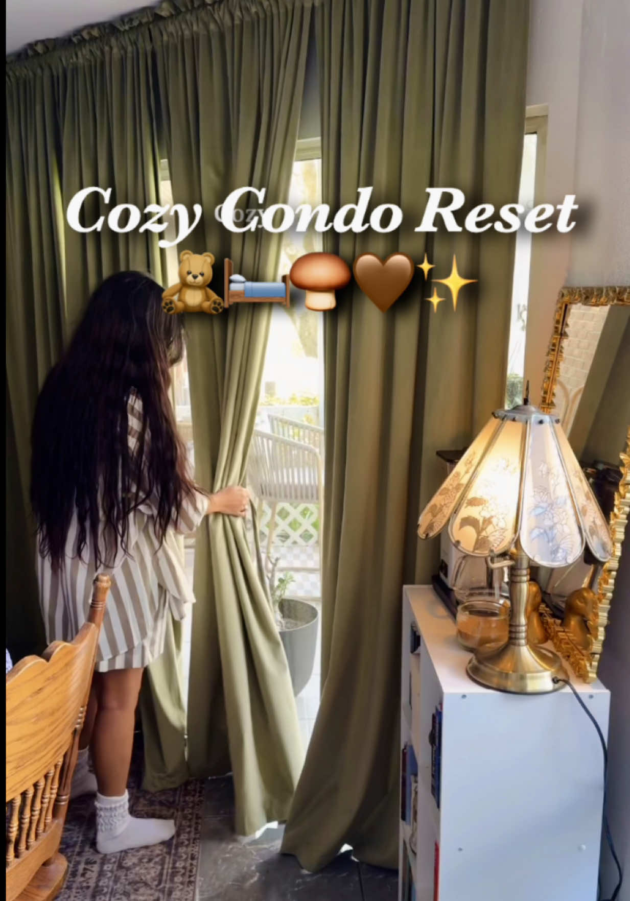 It’s been too long since I did a cozy little condo reset.. I almost forgot how good it feels once it’s all done! ☺️🧸 🛏️🤎🫧  #SundayReset #CozyHome #CozyCleaning #DigitalDiary #cleanwithme #cozyvibes #homedecor #fallcleaning #creatorsearchinsights 