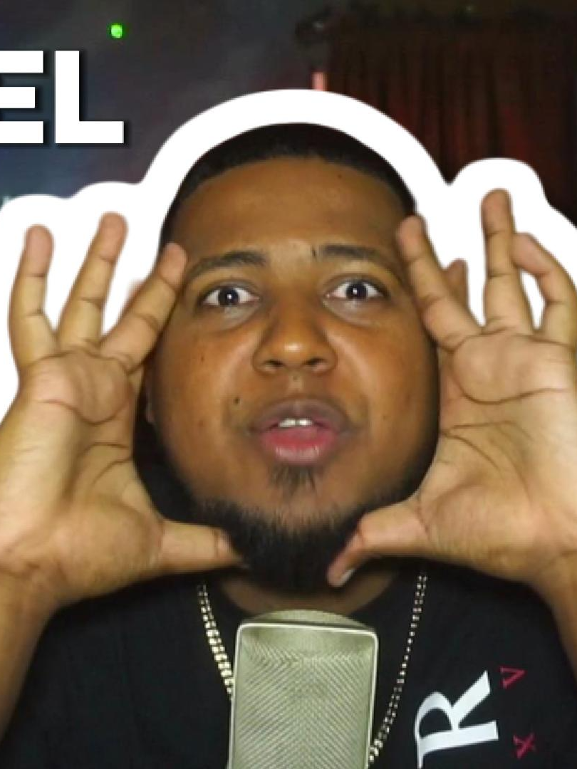 Yo Era Del Diablo #GenuinoElPodcast pasen por mi canal de youtube para ver el video completo  En este video hablamos sobre los primeros temas del album , lo puedes escuchar en tu tienda digital favorita #GenuinoElPodcast #teamboa #teamgenuino #AdneremiasLaBoa #AlbumGenuino #CristianoReal