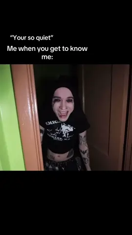#JOHNNIEGUILBERT |”WELCOME TO MY BAFROOM”| #jakeandjohnnie #johnnieguilbert #jnj #fyp #fypシ゚viral #WELCOMETOMYBAFROOM #CHICKENSANDWHICH #TARGET