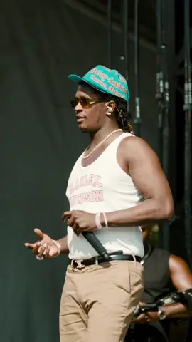 Young Thug has arrived in Chicago 🔥 #mariahthescientist #youngthug  🎥 @Respective Collective 