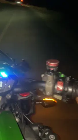 #شعب_الصيني_ماله_حل  #CapCut  أنا حبيبها وأنا جرهم 🏍️💚🫶