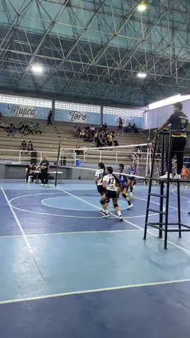 🤣#voleibol #foryoupage #voleyball 