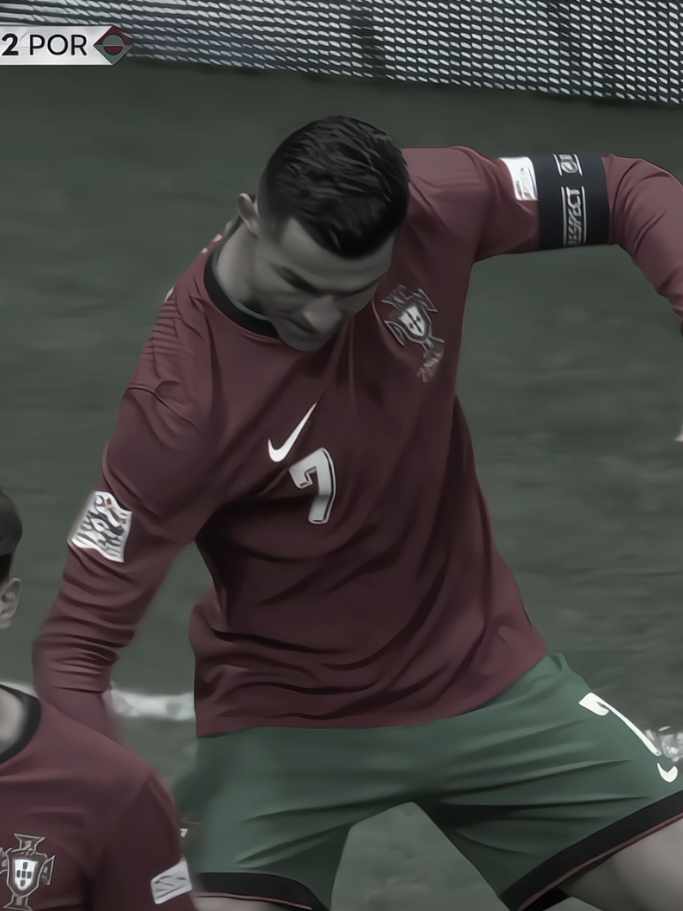 خوفي يا قلبي تخسر ! 😢. #cristianoronaldo #foryou #fyp 