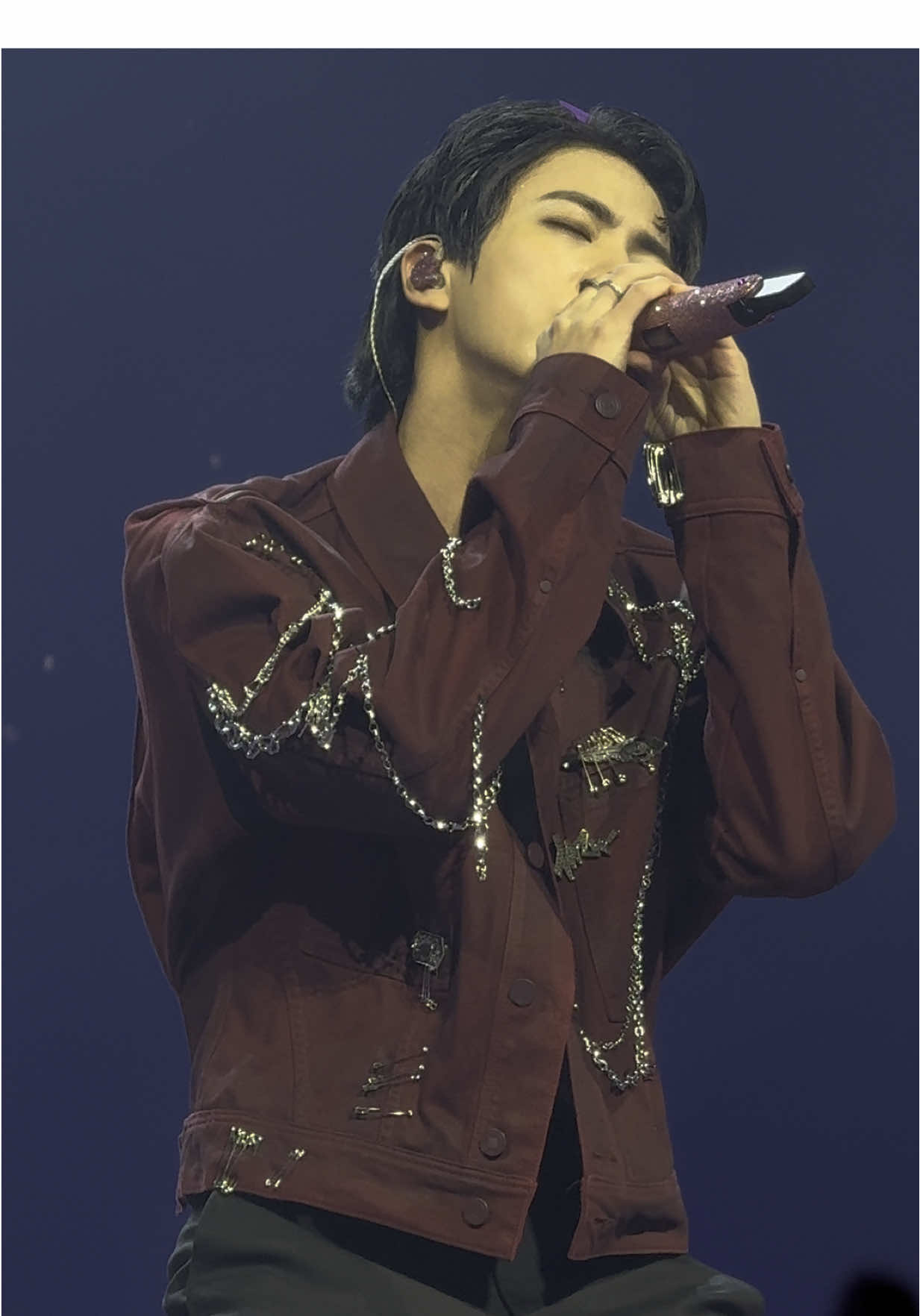 Jinnie pcd is hitting hard 😭 #runseokjin_eptour #seokjin #btsarmy 