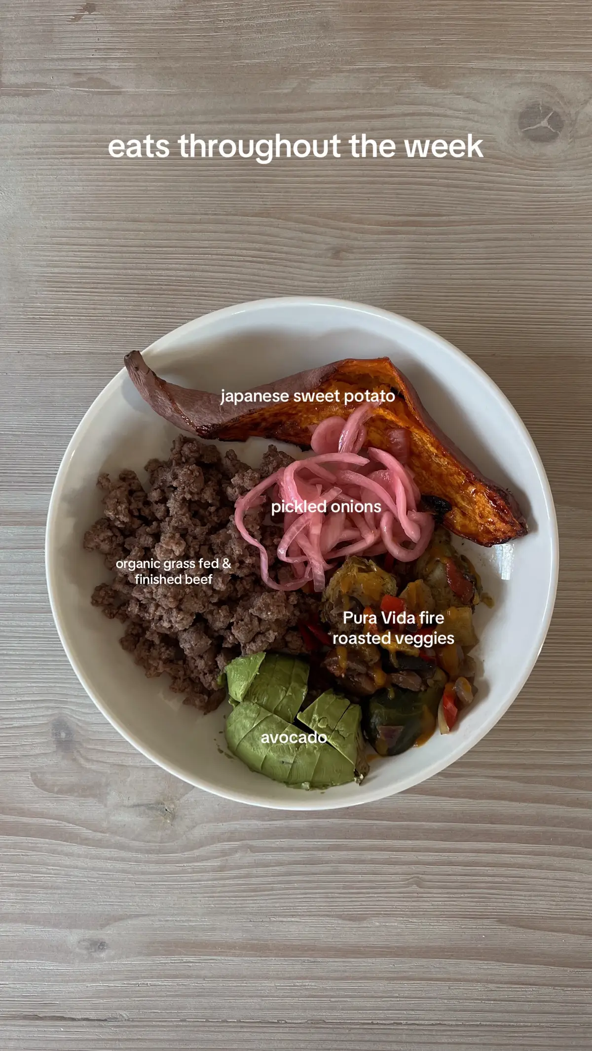 it’s not always pretty, but it works.  I stick to my nonnegotiable’s when buying products from the store, it helps eliminate chaos when cooking here are a few: 🌿 organic - when possible  🌿 locally sourced/seasonal - switch up is always nice 🌿 no added sugars/preservatives - no need for the extra BS 🌿 full-fat dairy products - less sugar/additives  #healthylifestyle #nutritiontips #dailyhabits #nutritiontips #nutritionist 