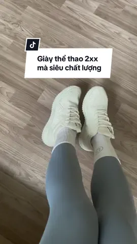 Giày này đế dày, chắc chắn nên tập gym, chạy bộ đều được nha mấy bà 👏🏻👏🏻 #gym #Fitness #tapgym #gymoutfit #giaythethao #giaythethaonu #giaytapgym #giaychaybo #bluewind #giaysneaker #dotapgymnu 