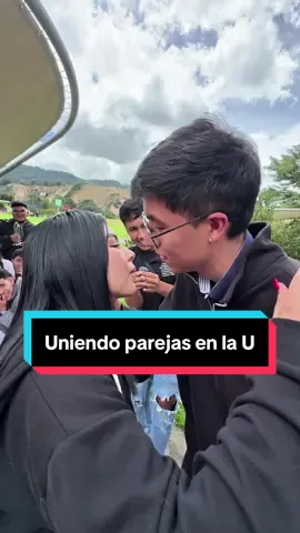 El beso del verdadero amor jajajajaja #elpala #pareja #humor #match #amor #universidad #estudiantes #beso 